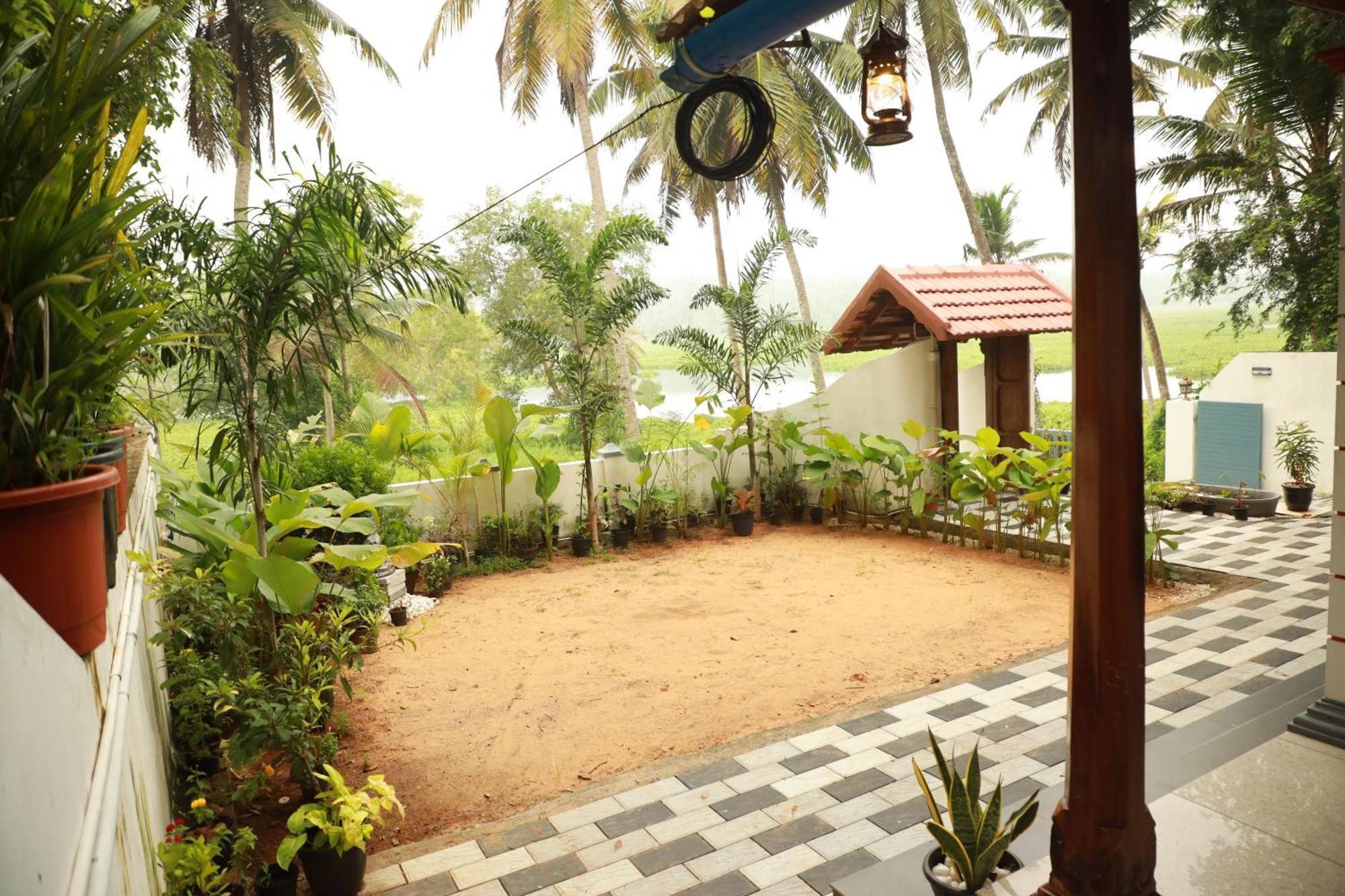 Kovalam Lake View Villa Vellayani Екстериор снимка