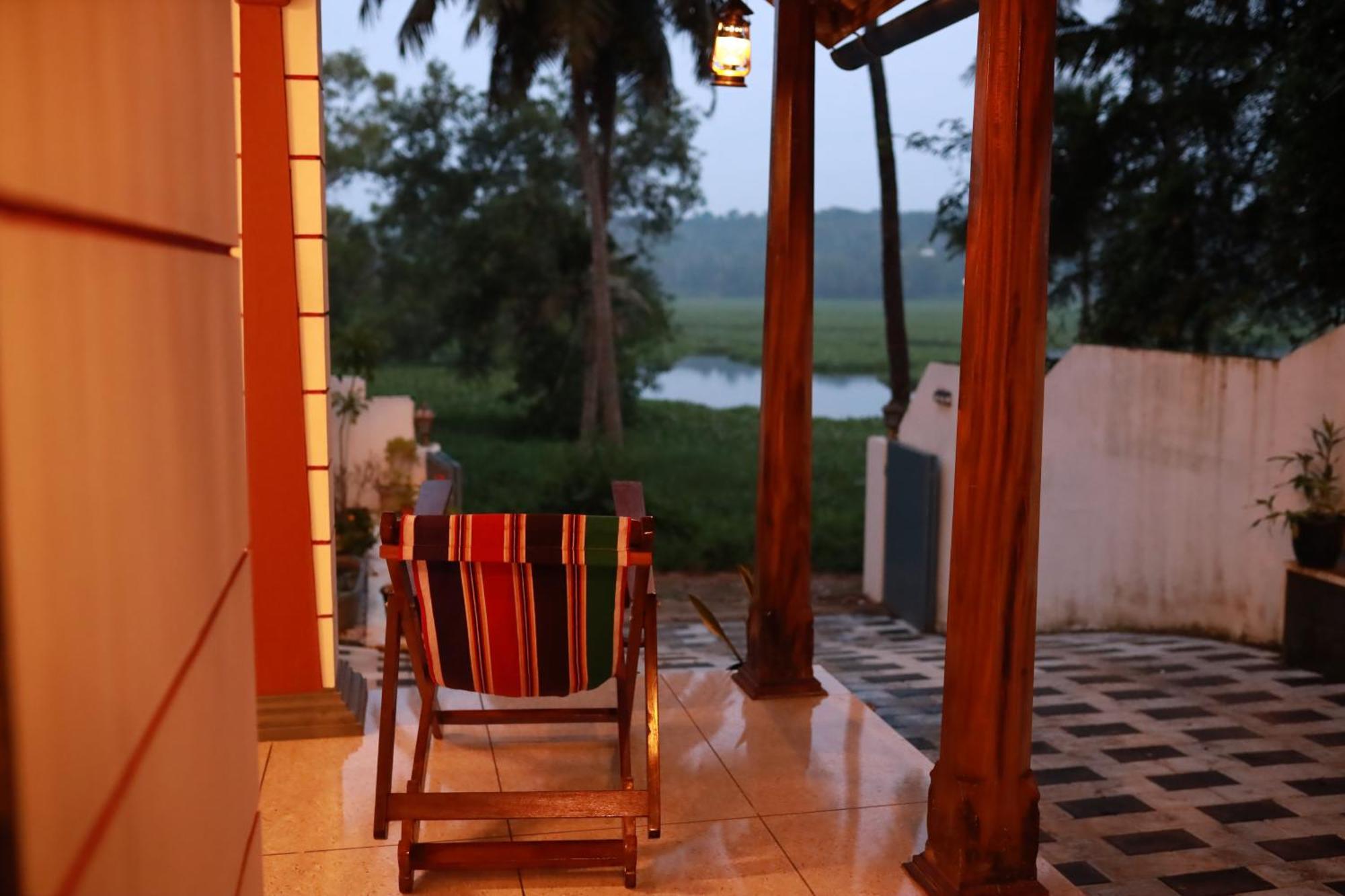 Kovalam Lake View Villa Vellayani Екстериор снимка