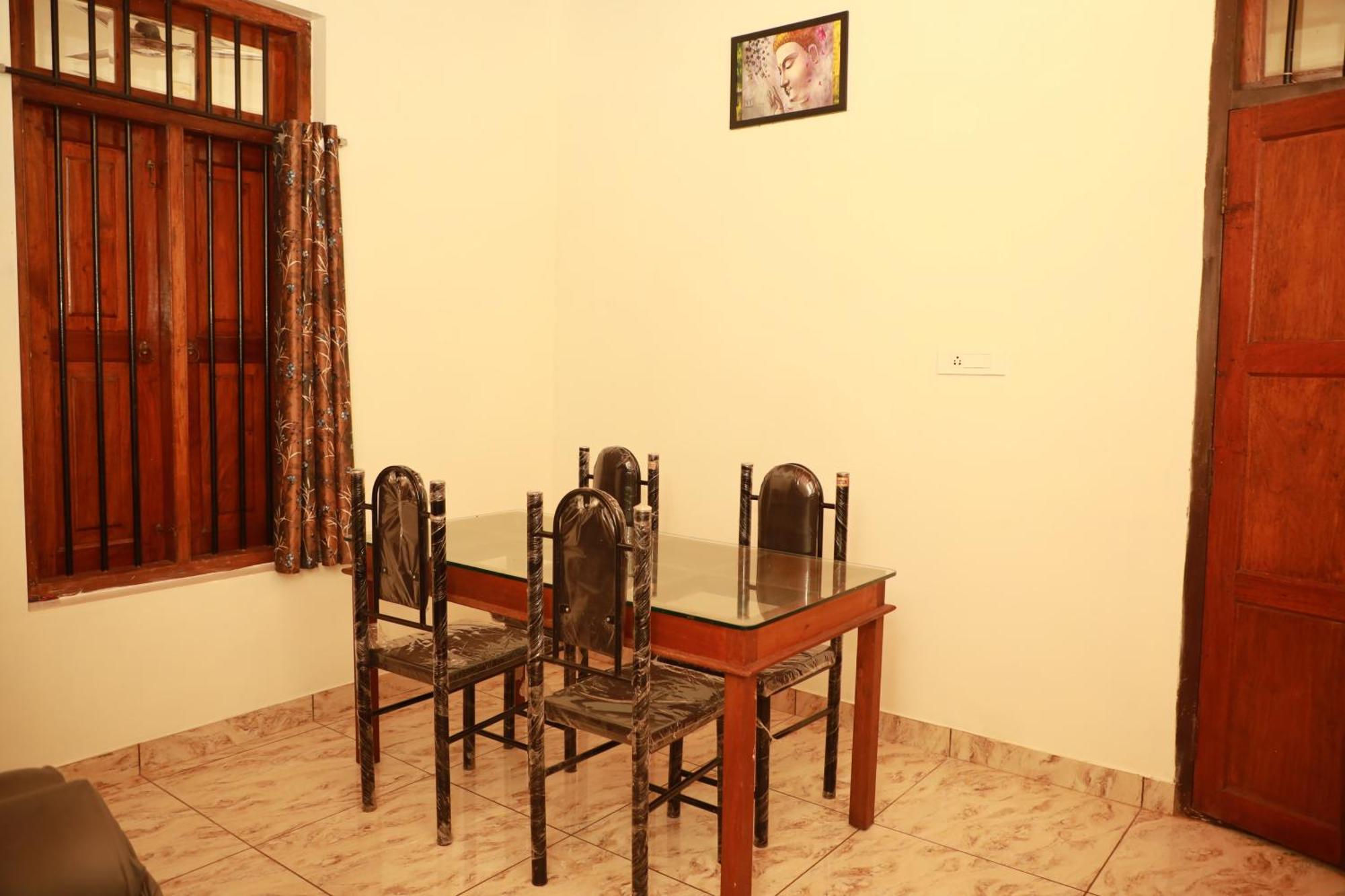 Kovalam Lake View Villa Vellayani Екстериор снимка