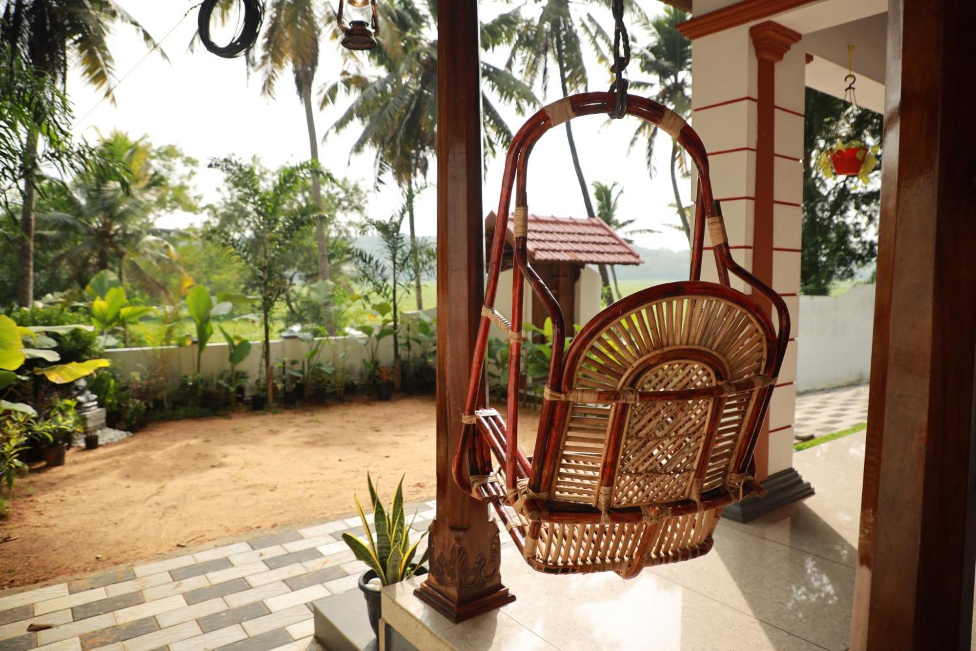 Kovalam Lake View Villa Vellayani Екстериор снимка