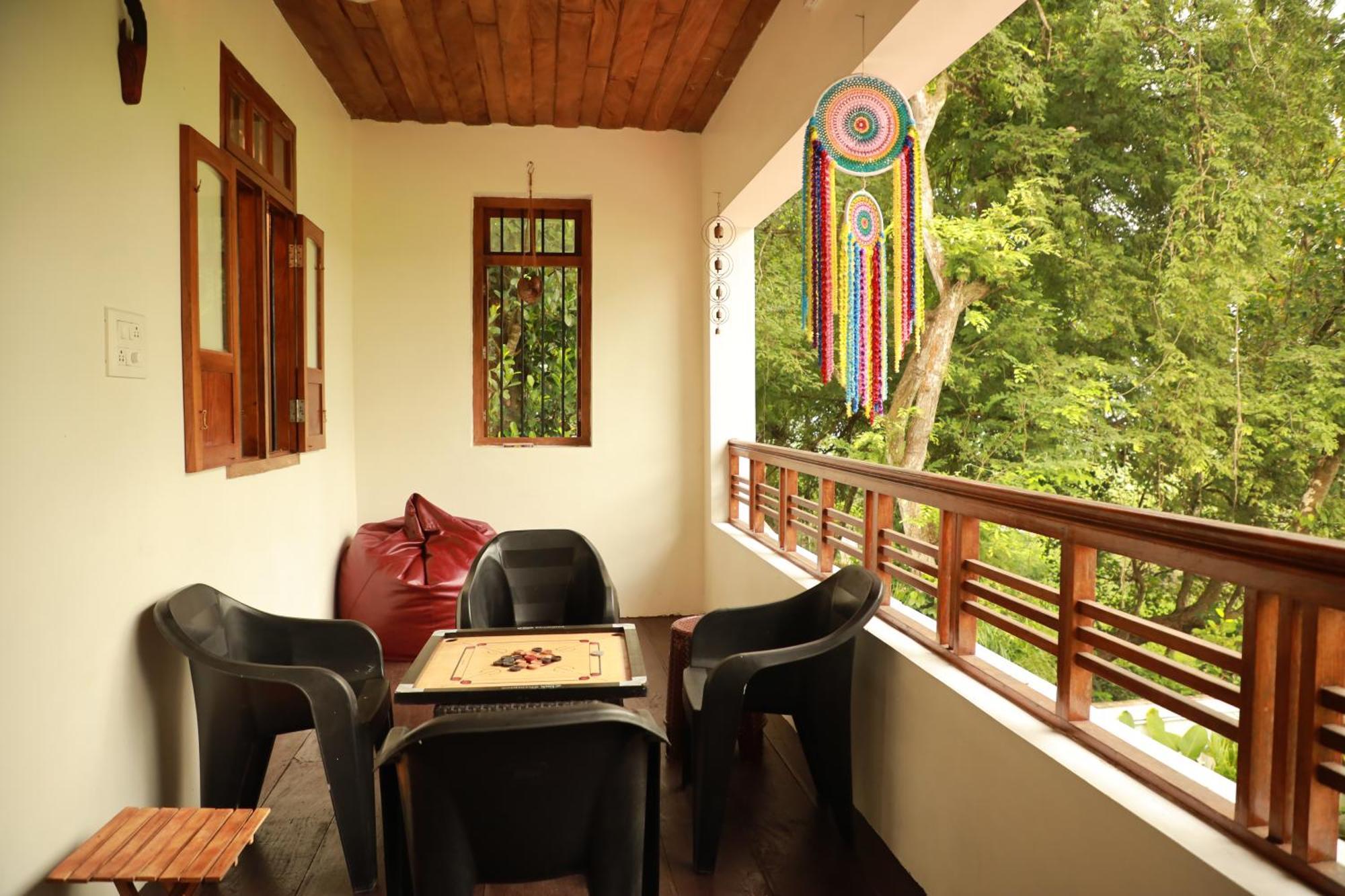 Kovalam Lake View Villa Vellayani Екстериор снимка