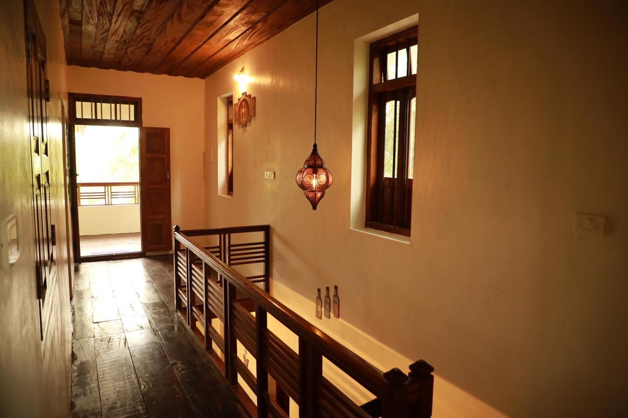 Kovalam Lake View Villa Vellayani Екстериор снимка