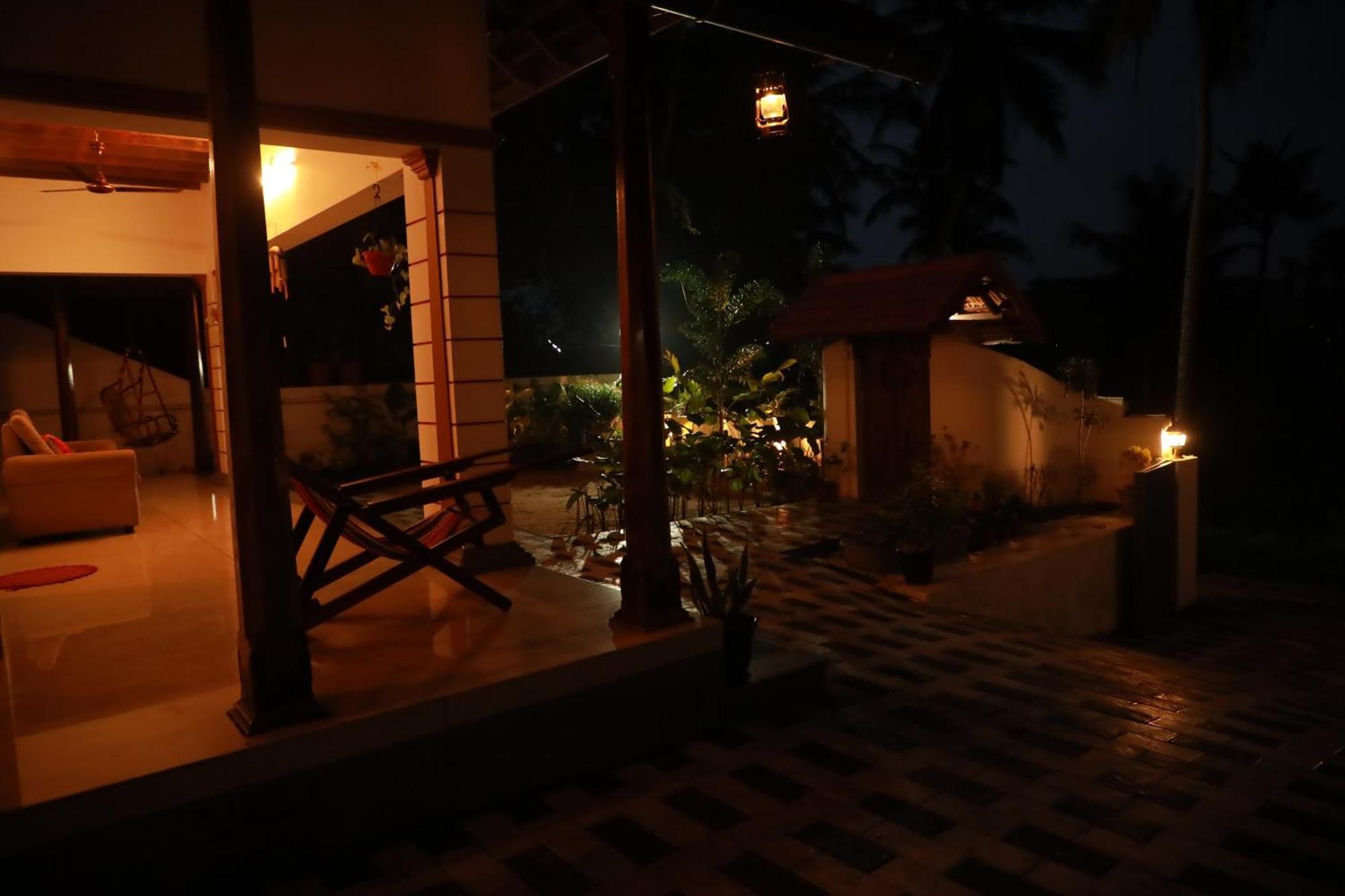 Kovalam Lake View Villa Vellayani Екстериор снимка